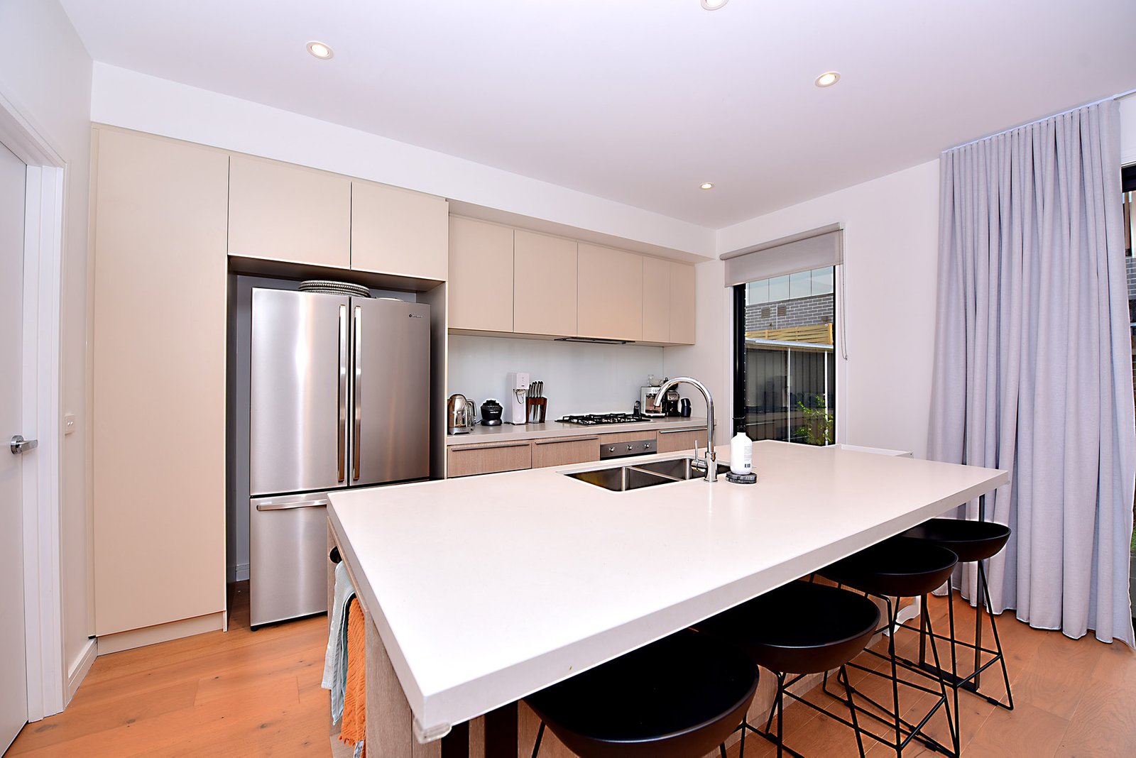 Gallery: 33 Grandia Crescent