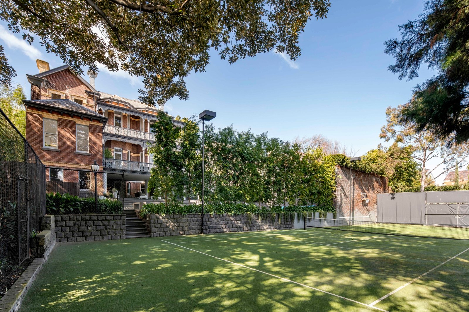 33 Grandview Grove, Prahran, 3181