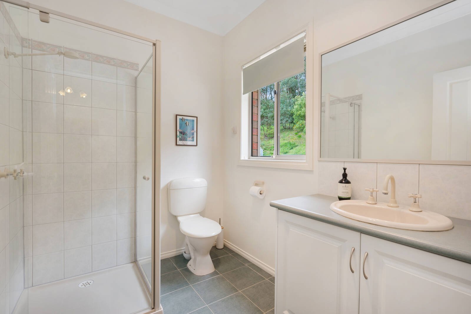 Real Estate and Property in 33 Greenwood Grove, Woodend, VIC