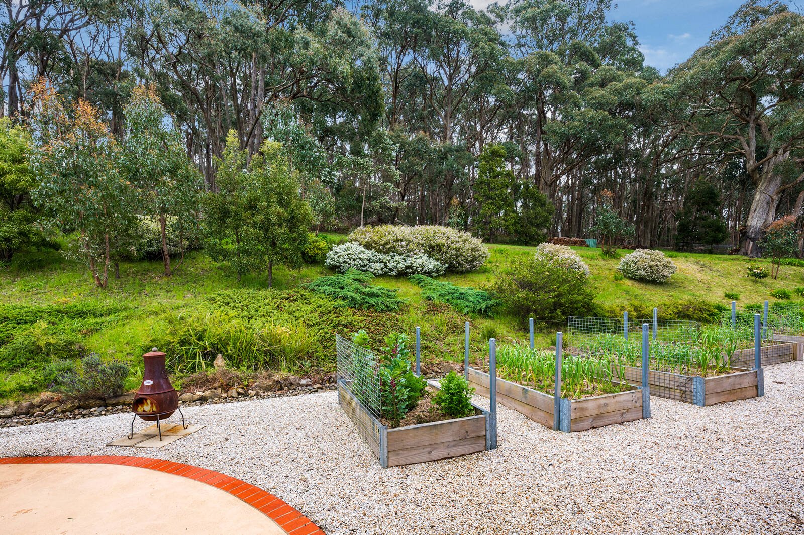 Real Estate and Property in 33 Greenwood Grove, Woodend, VIC