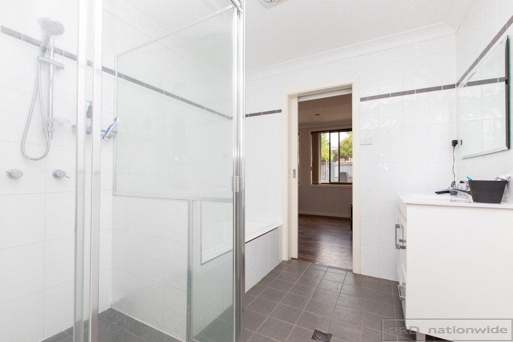 33 Greta Street TELARAH 19