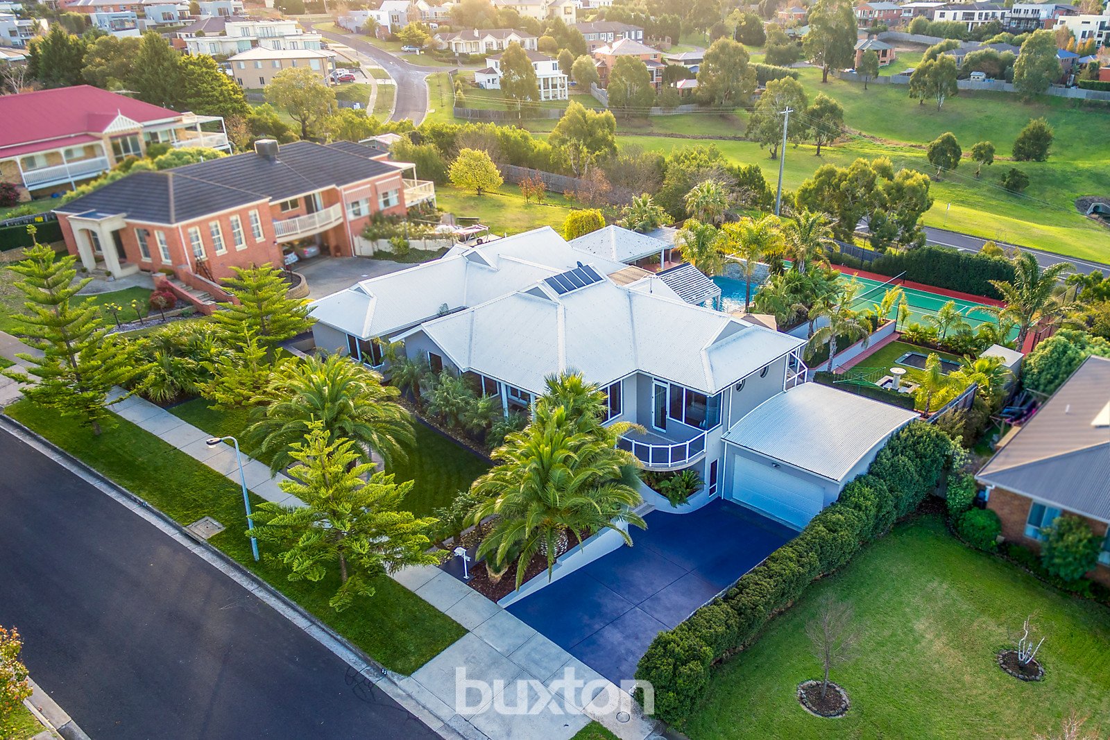 Gallery: 33 Grosvenor Drive
