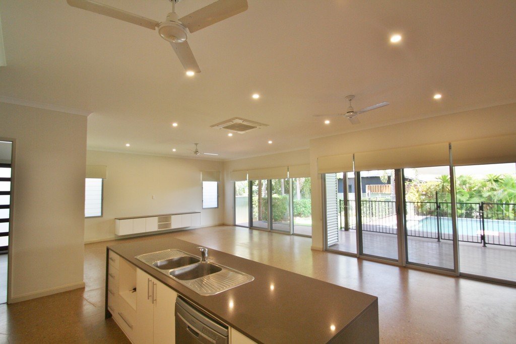 33 Gunian Blvde  CABLE BEACH 4