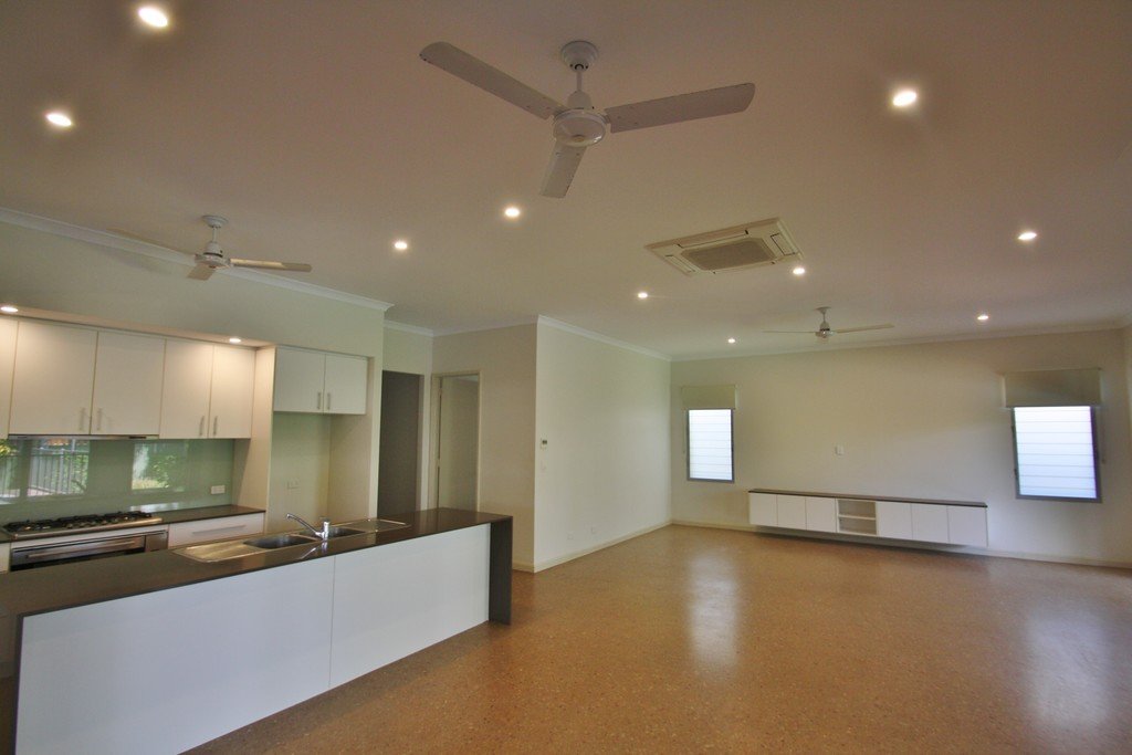 33 Gunian Blvde  CABLE BEACH 5