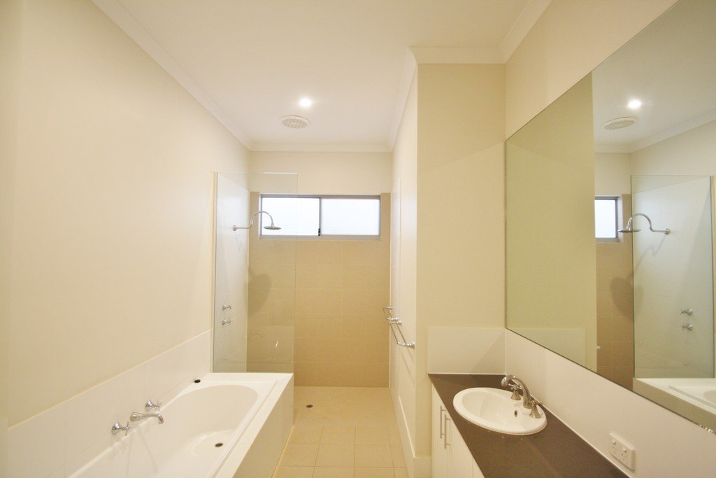 33 Gunian Blvde  CABLE BEACH 10