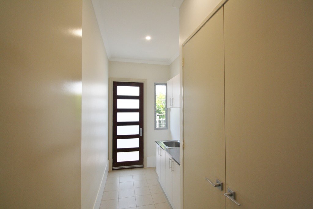 33 Gunian Blvde  CABLE BEACH 15