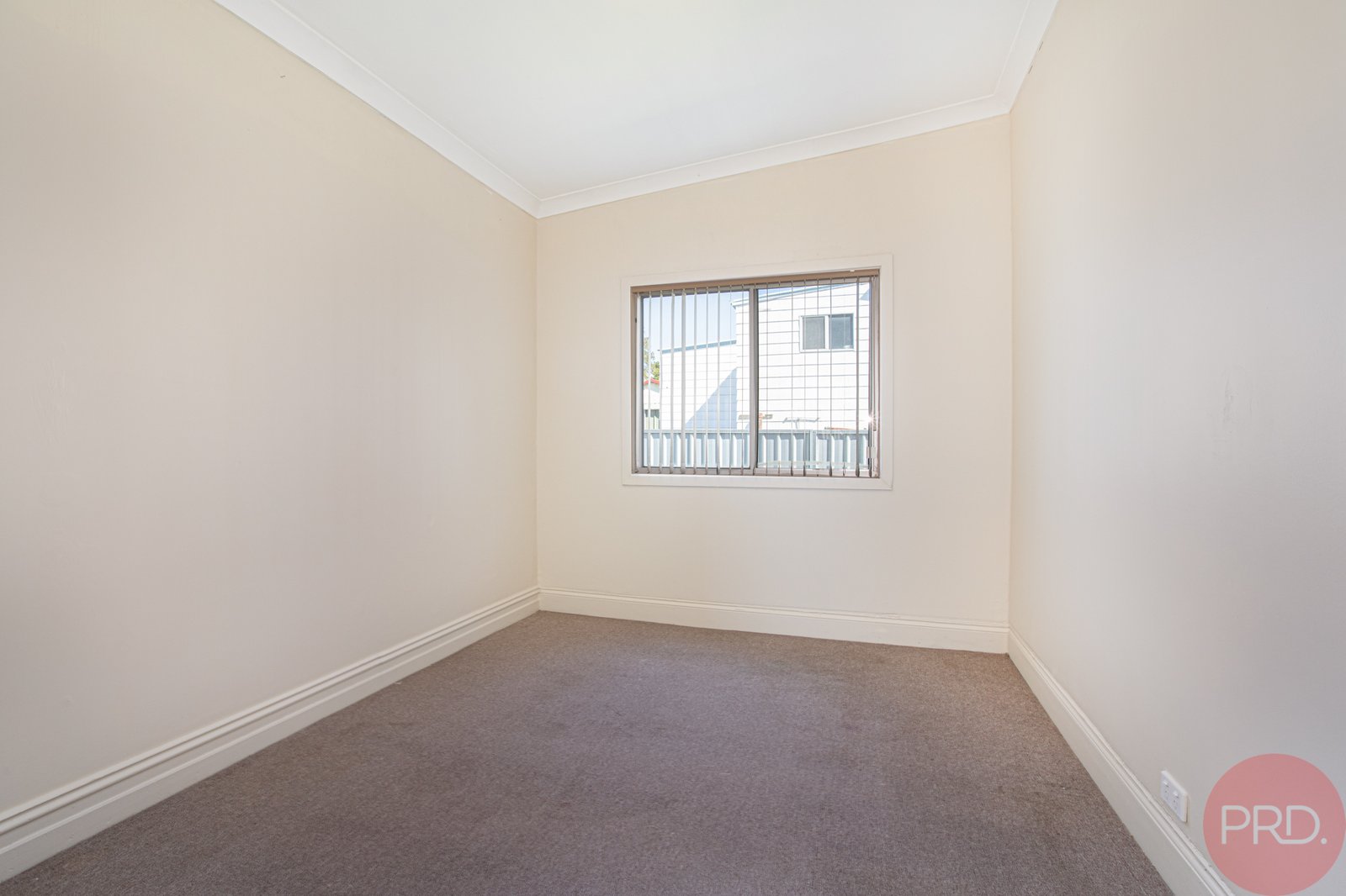 33 Hampden Street KURRI KURRI 7