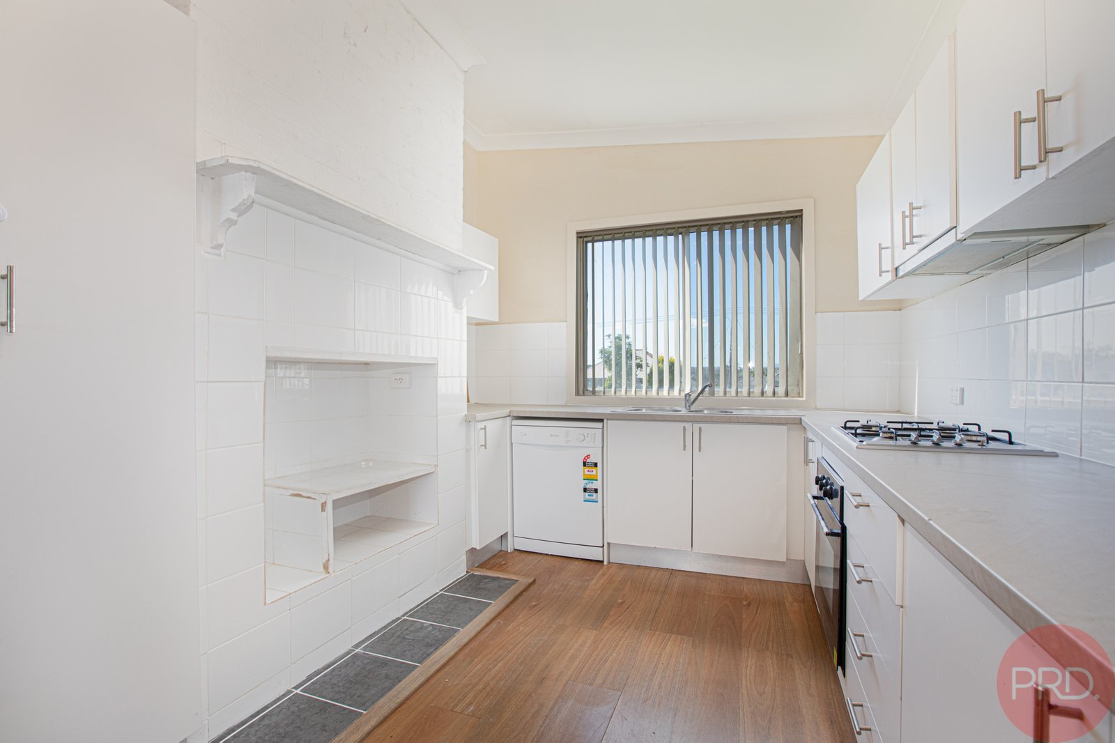 33 Hampden Street KURRI KURRI 9