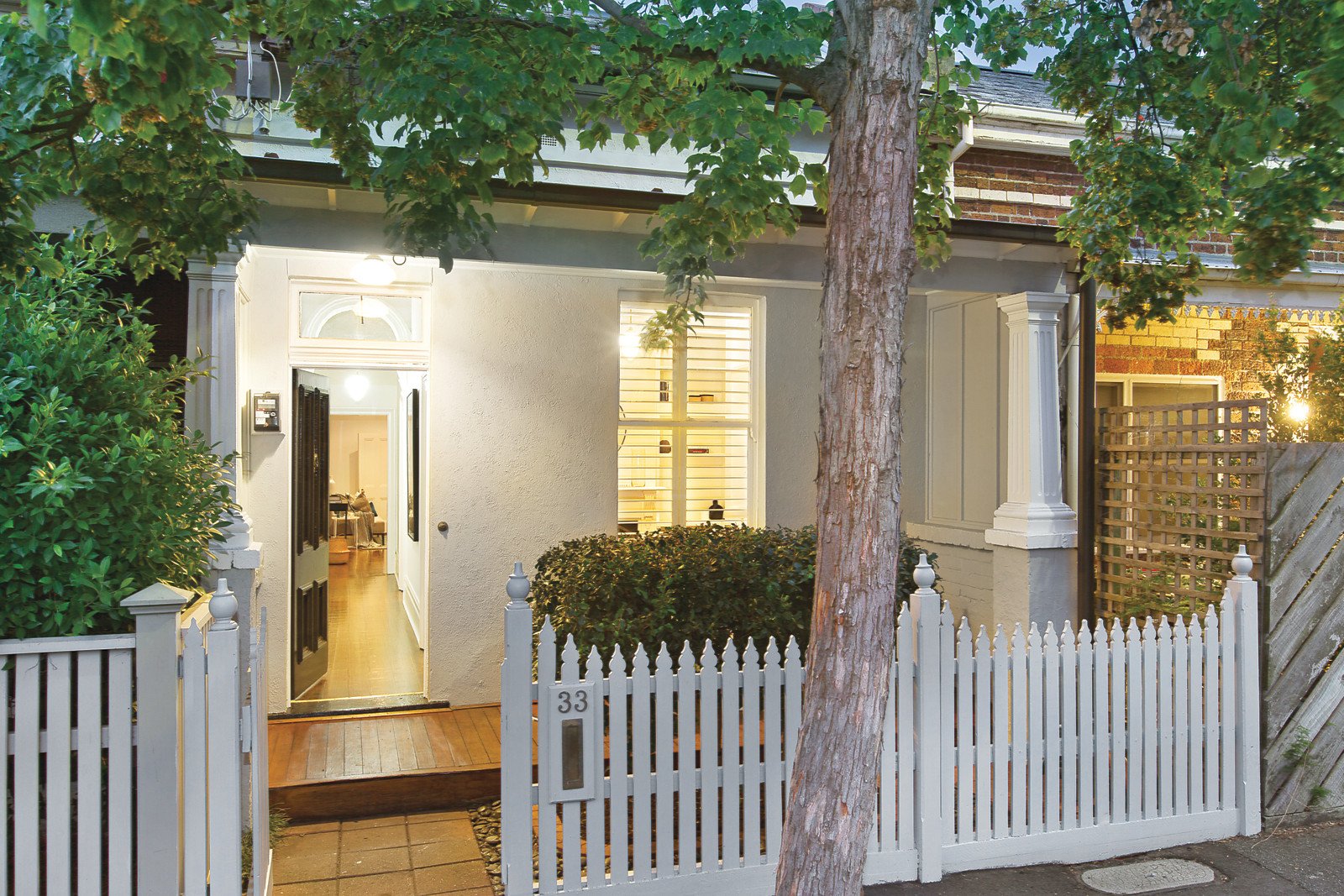 33 Henry Street, Windsor, VIC