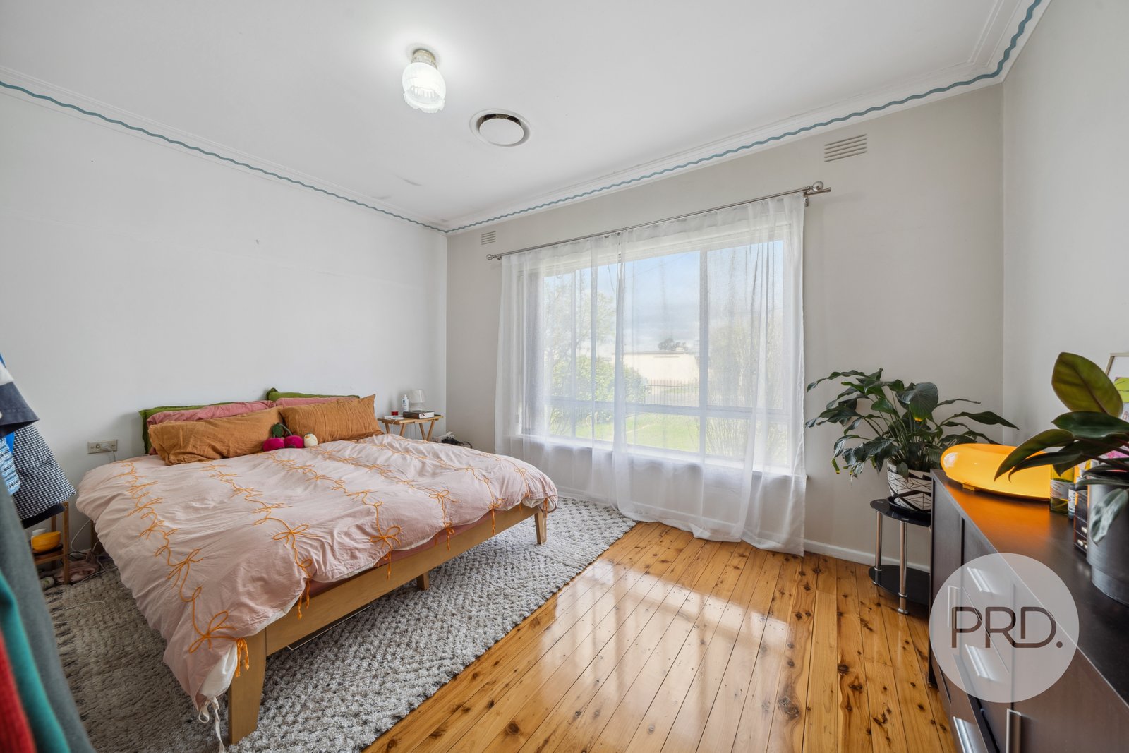 33 Higgins Avenue WAGGA WAGGA 8