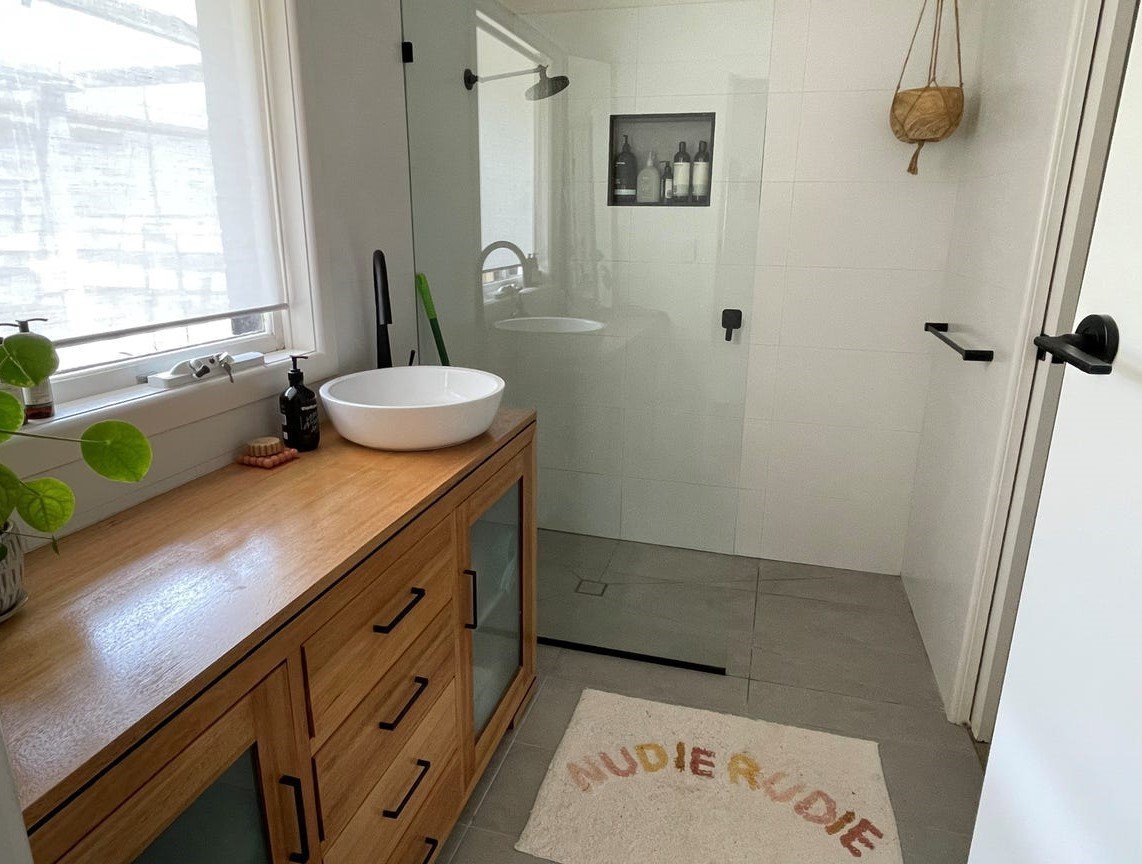 Real Estate and Property in 33 High Street, Drysdale, VIC