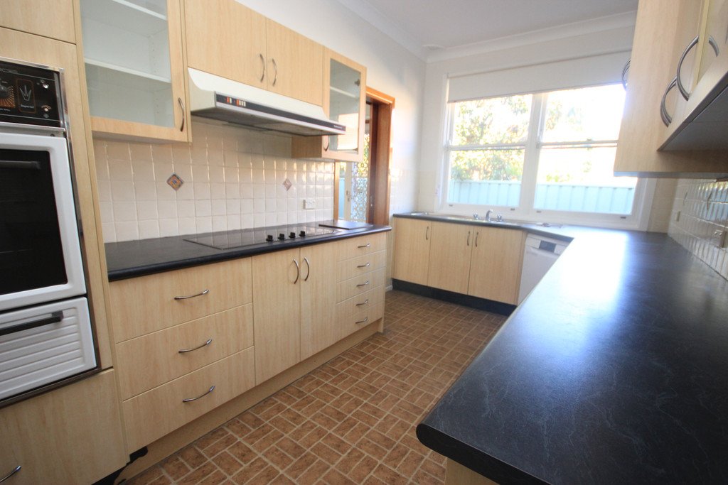 33 Horbury Street SANS SOUCI 4