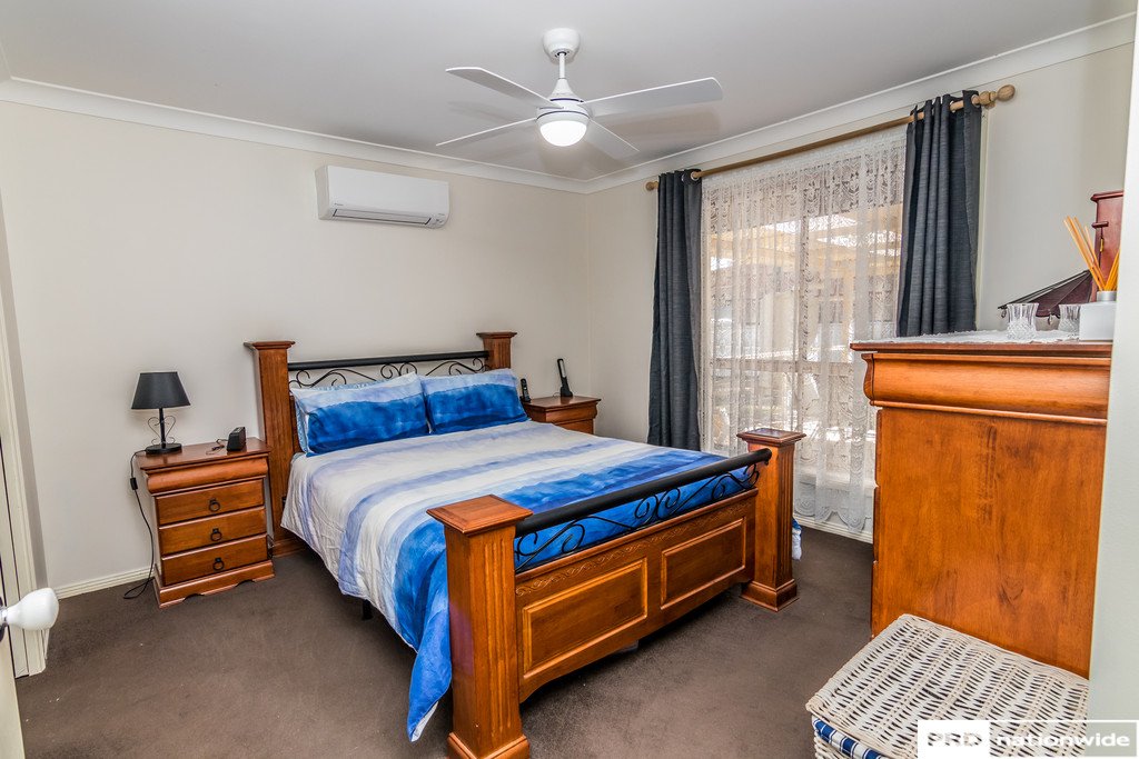 33 Janelle Street TAMWORTH 6