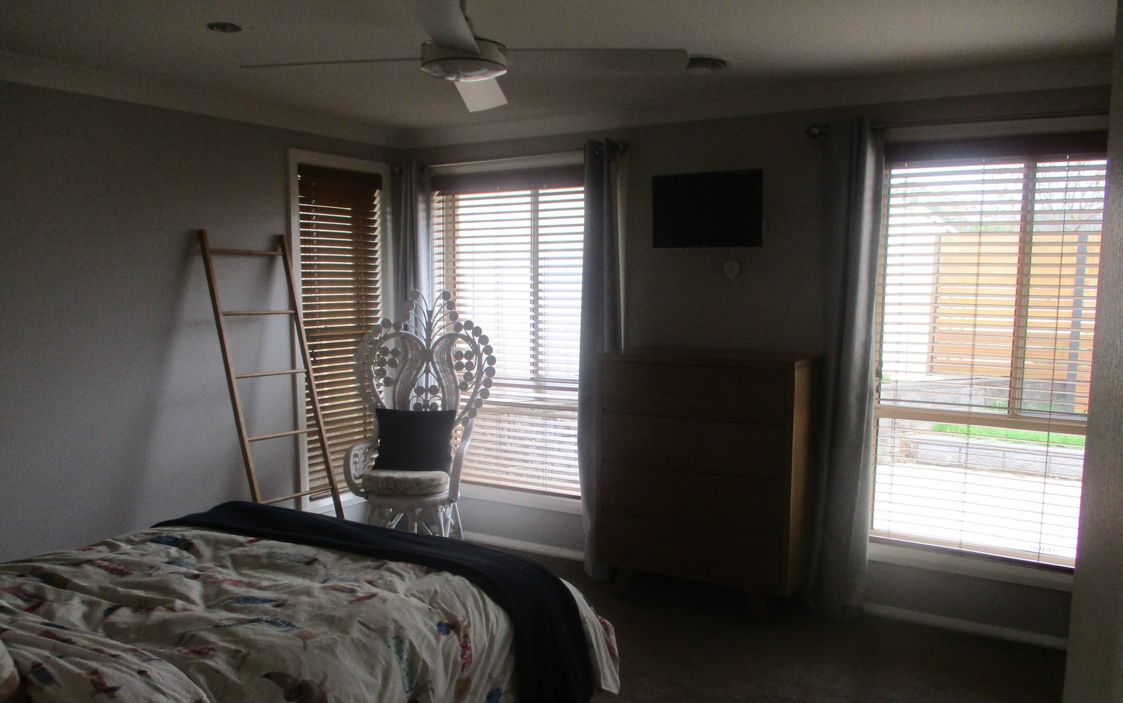 33 Jeffery Circuit TUMUT 6