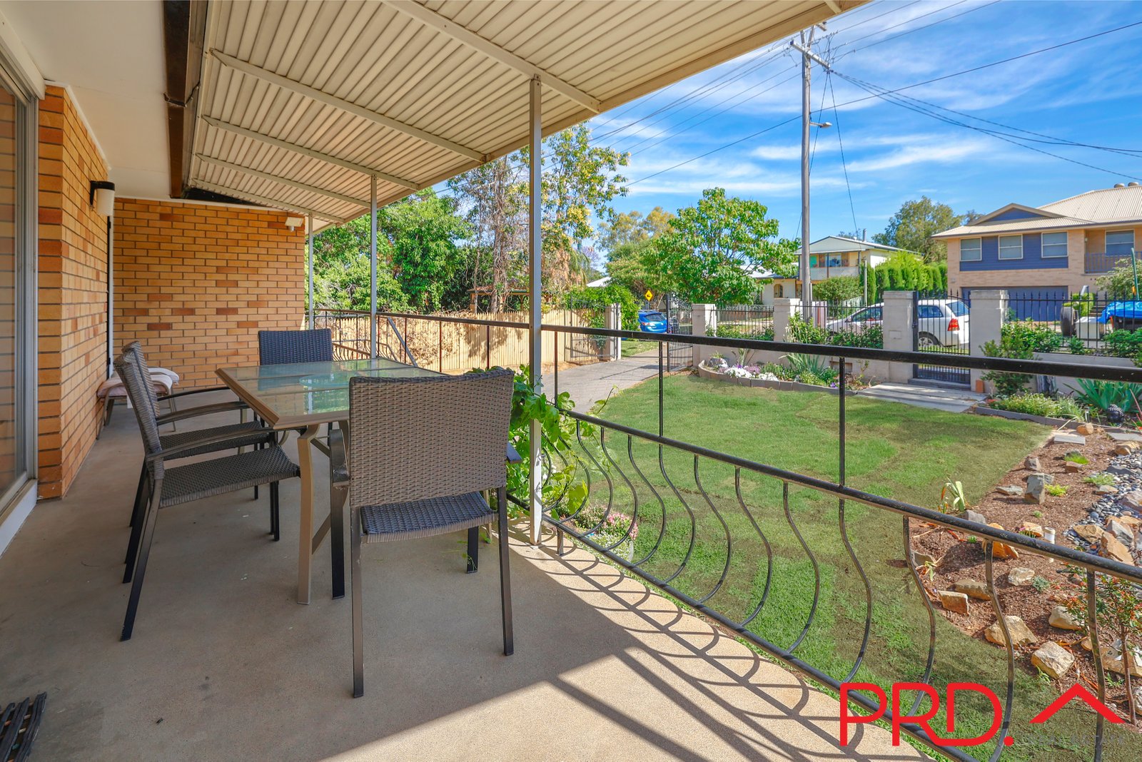 33 Johnston Street TAMWORTH 3