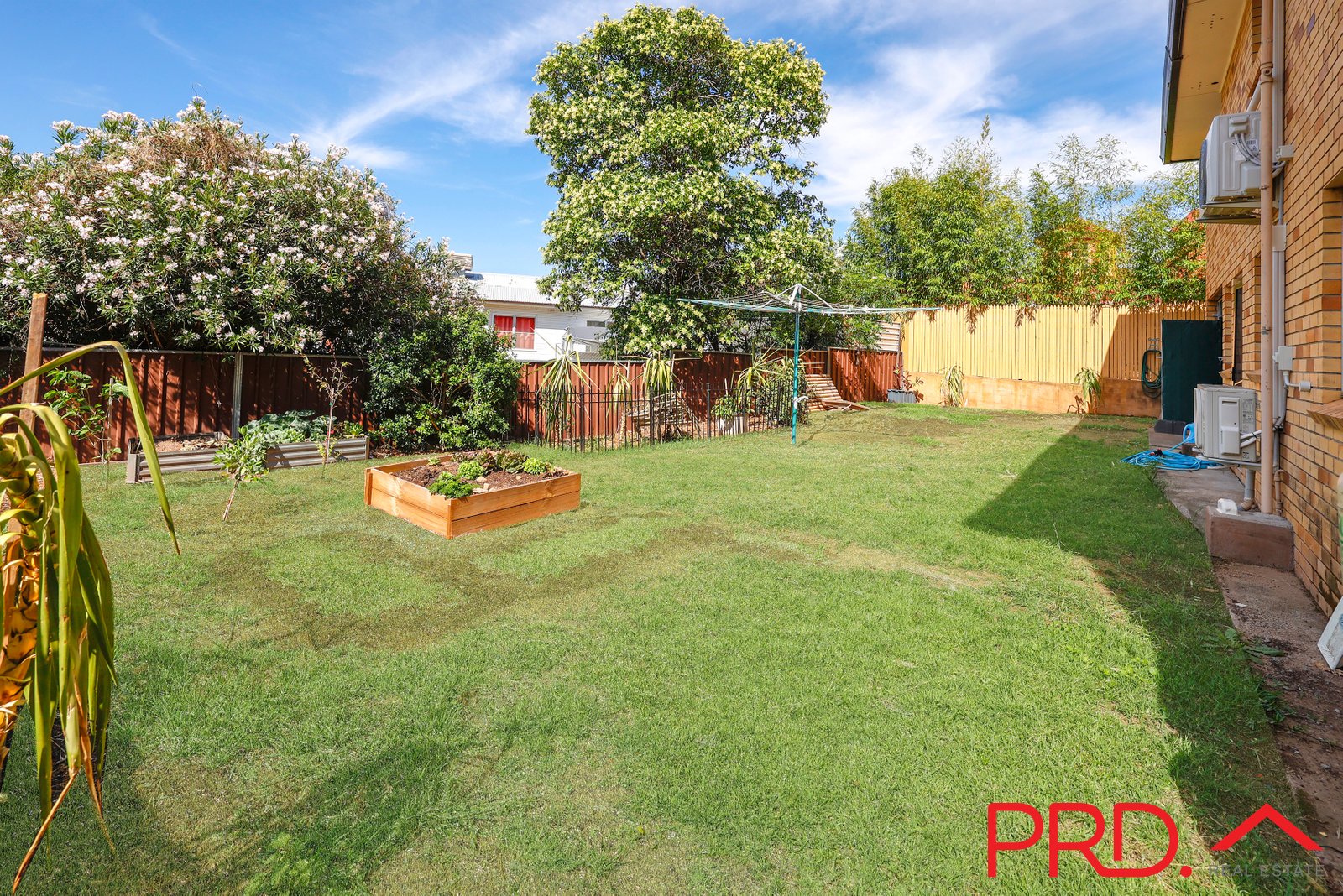 33 Johnston Street TAMWORTH 23