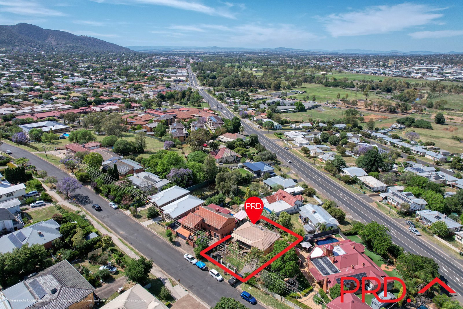 33 Johnston Street TAMWORTH 27