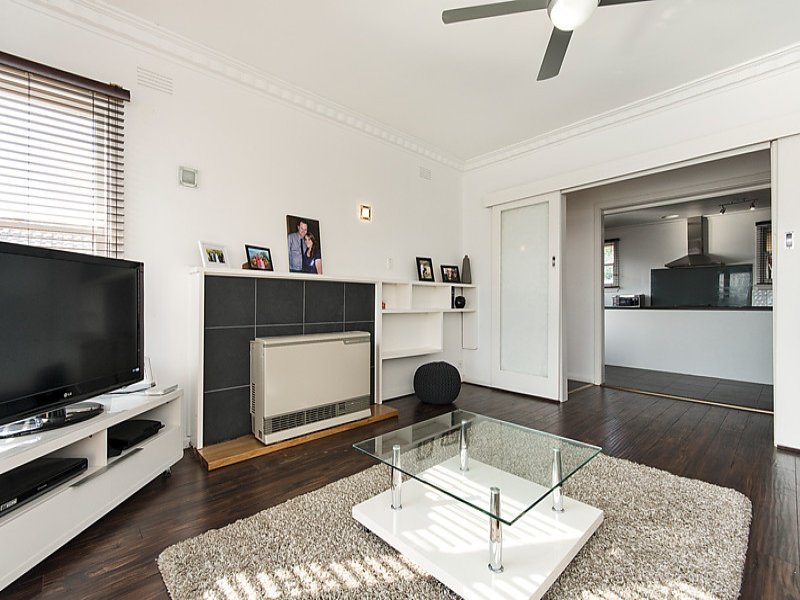 Gallery: 33 Kansas Avenue