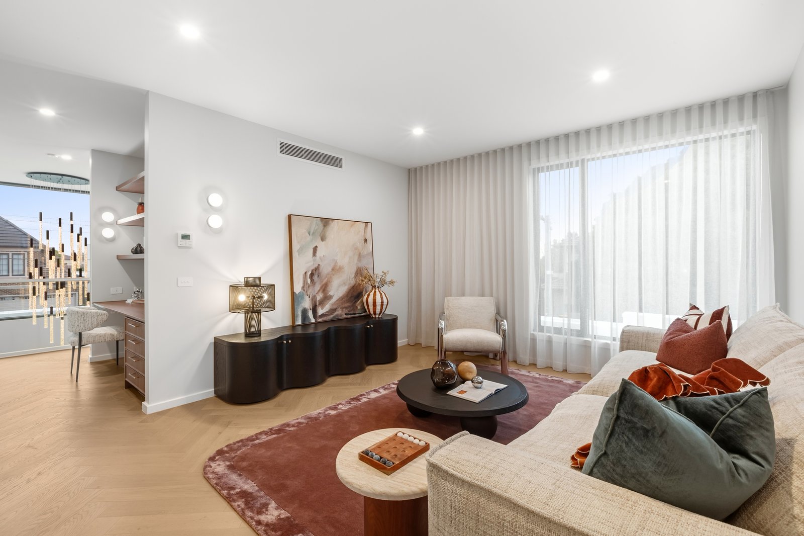 Gallery: 33 Kemp Avenue