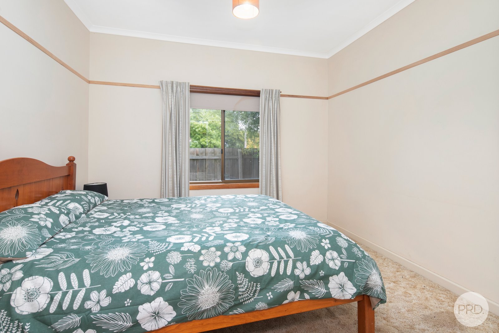 33 Kent Street SEBASTOPOL 4