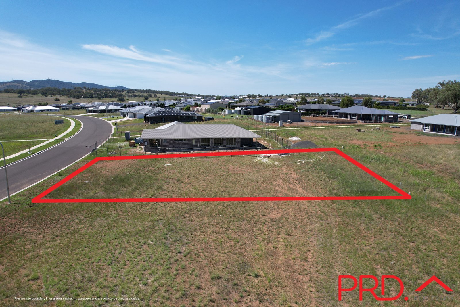33 Kestral Street TAMWORTH 2