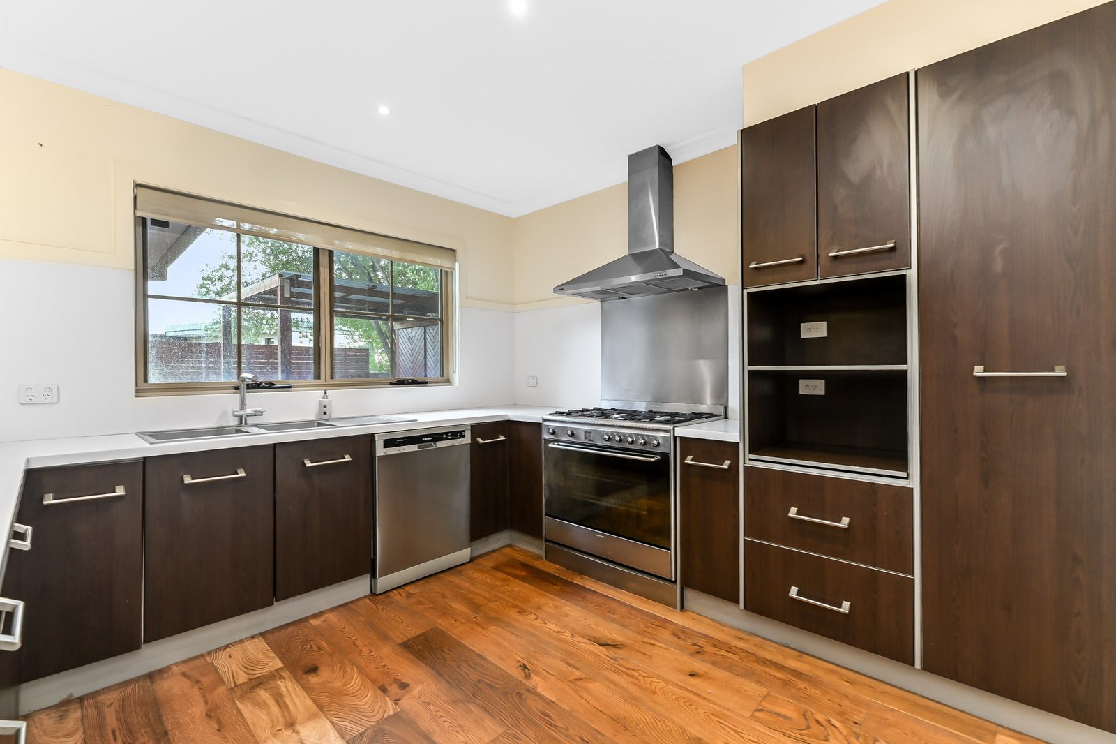 Gallery: 33 Kierens Way