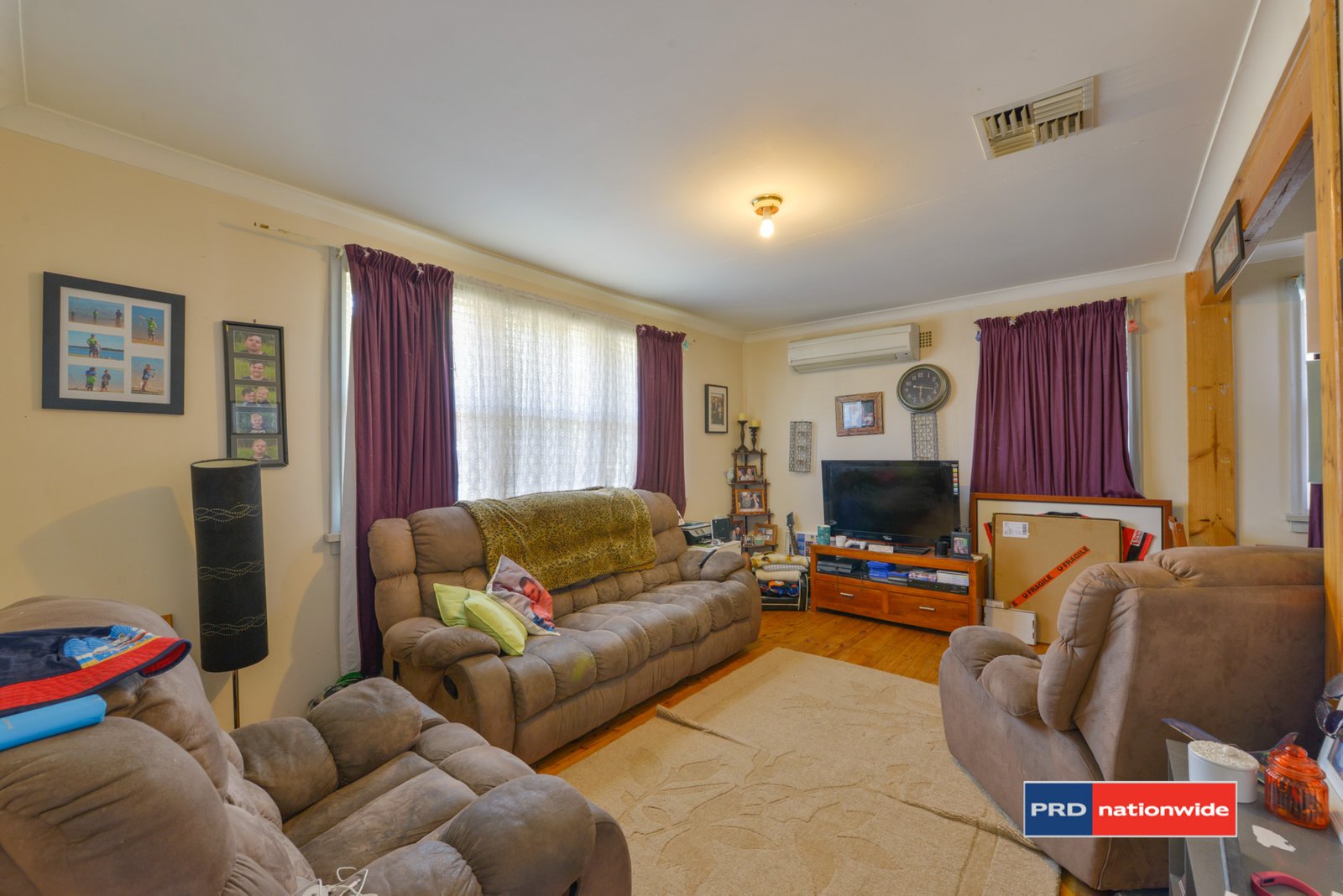 33 Kirkham Crescent TAMWORTH 3