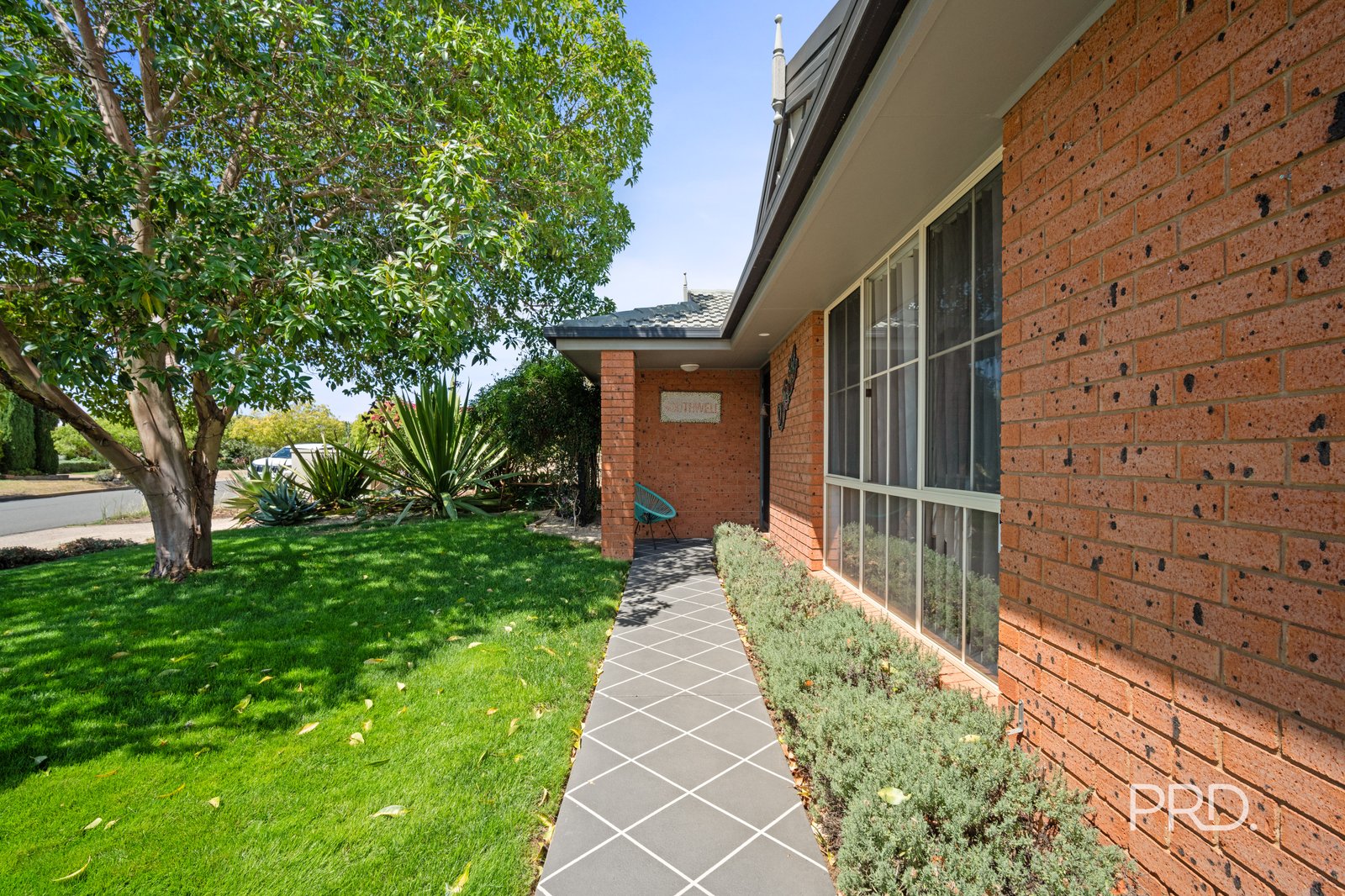 33 Kirrang Avenue GLENFIELD PARK 3