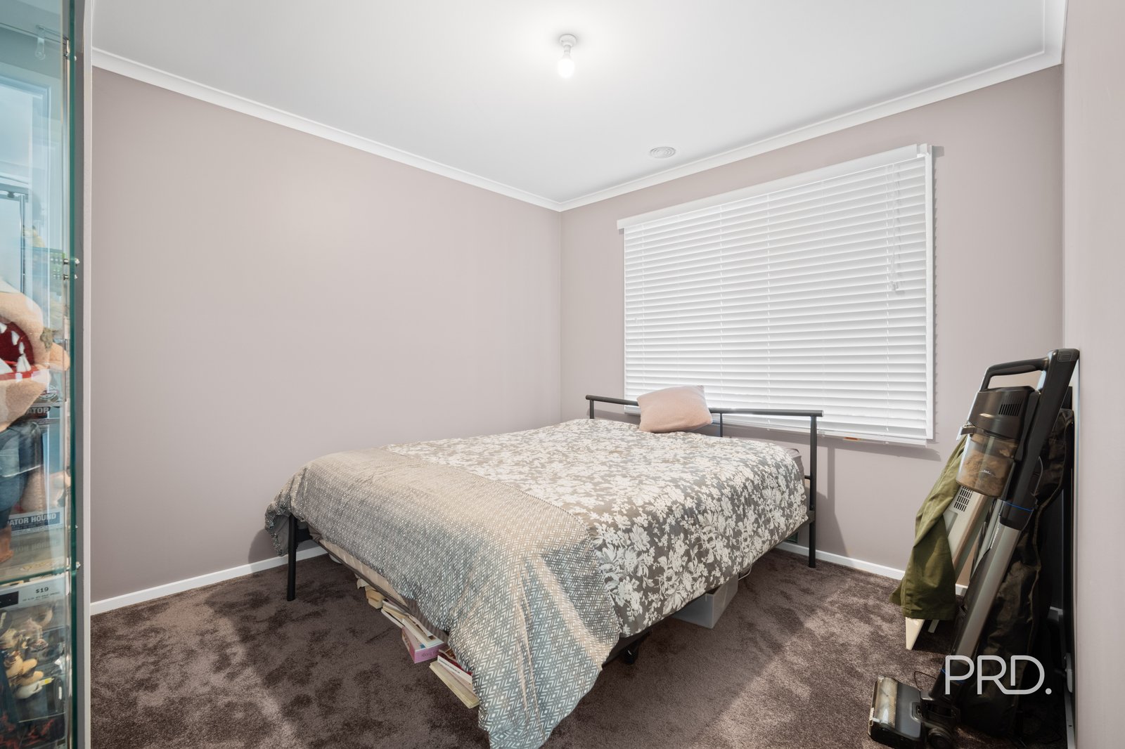 33 Kirrang Avenue GLENFIELD PARK 12