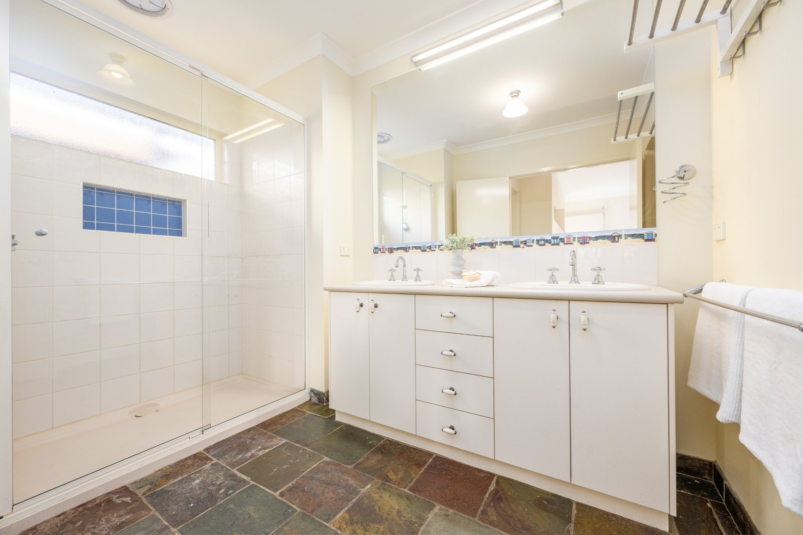 33 Kittles Road SHEPPARTON 11