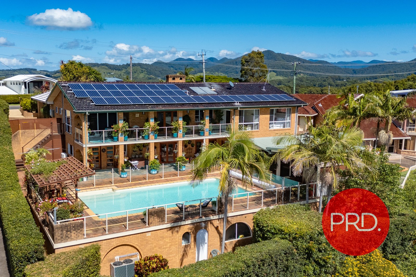 33 Kratz Drive COFFS HARBOUR 2