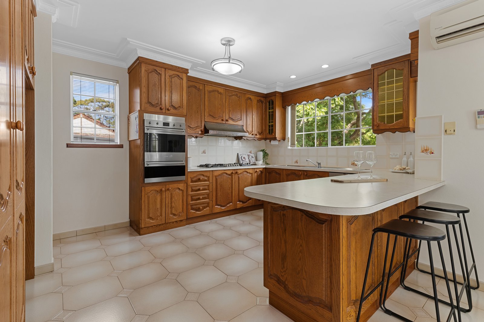 33 Kuroki Street PENSHURST 7
