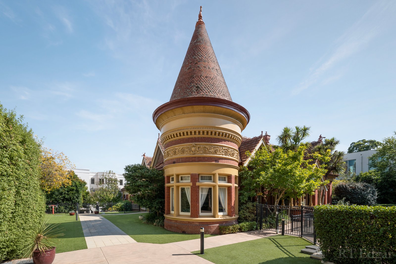 Real Estate and Property in 33 Lansell Road, Toorak, VIC