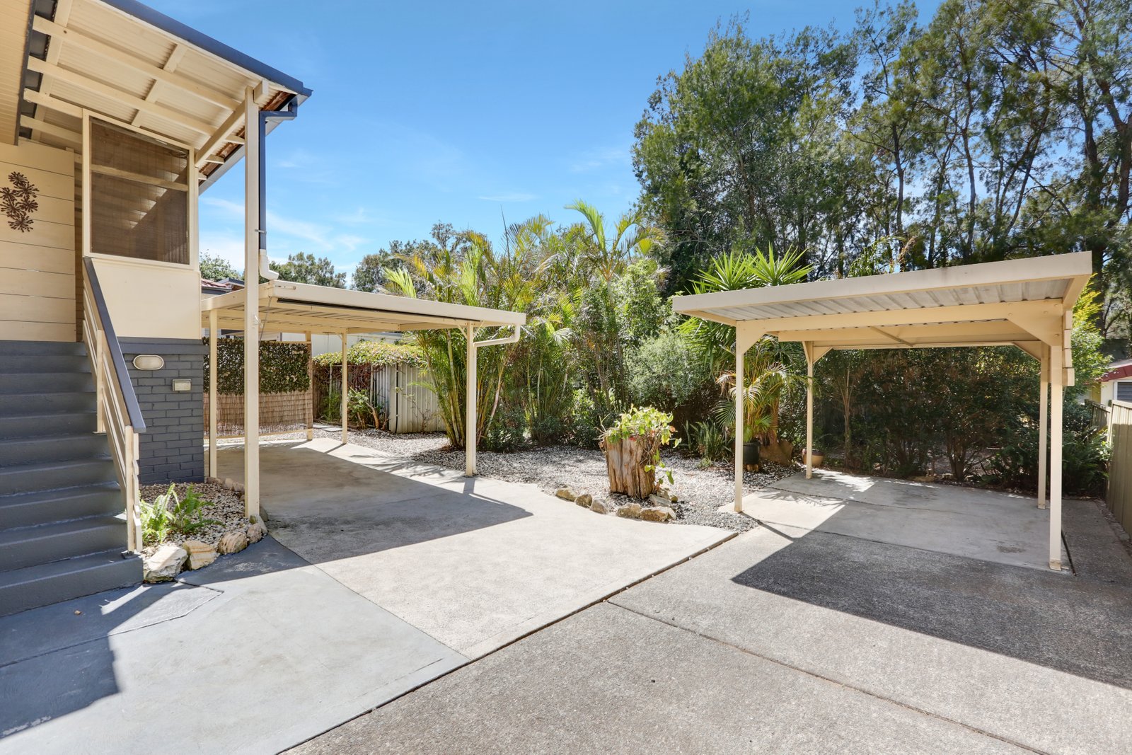 33 Laver Road DAPTO 8