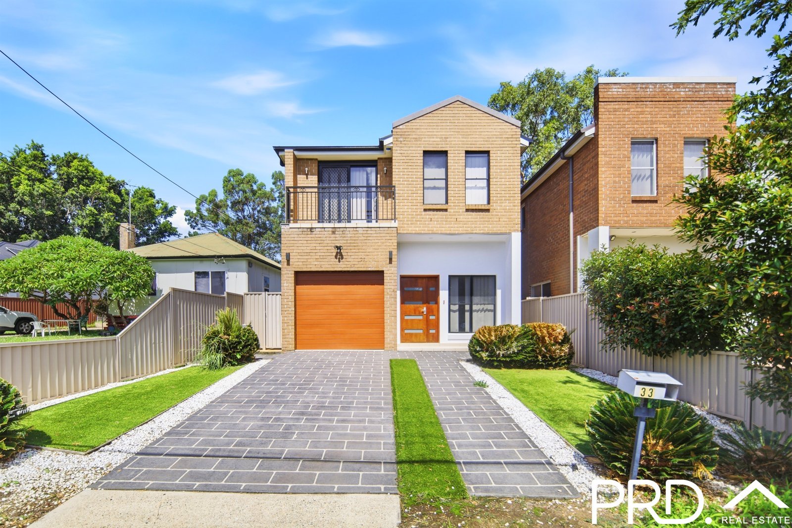 33 Lawler Street PANANIA 1