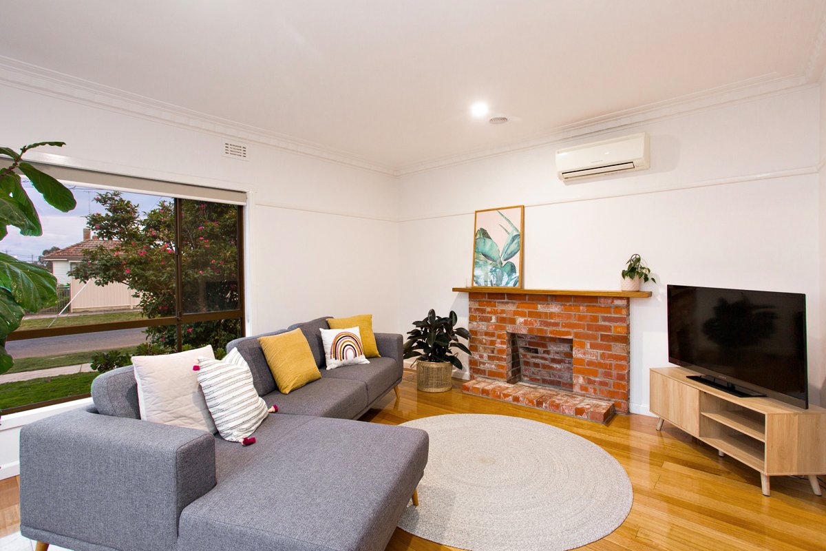 Gallery: 33 Lawrence Street