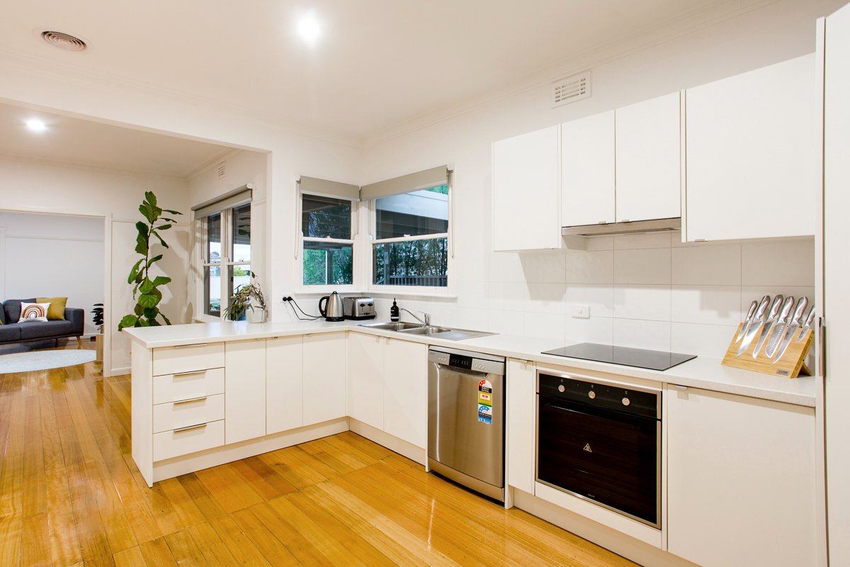 Gallery: 33 Lawrence Street