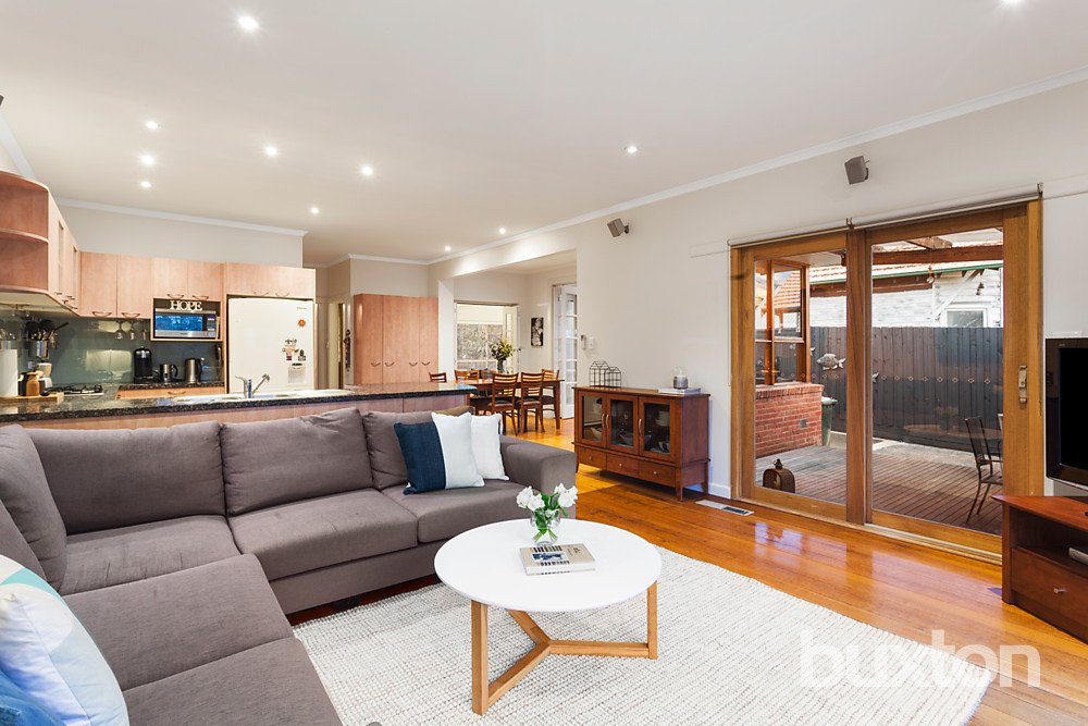 Gallery: 33 Lewis Street