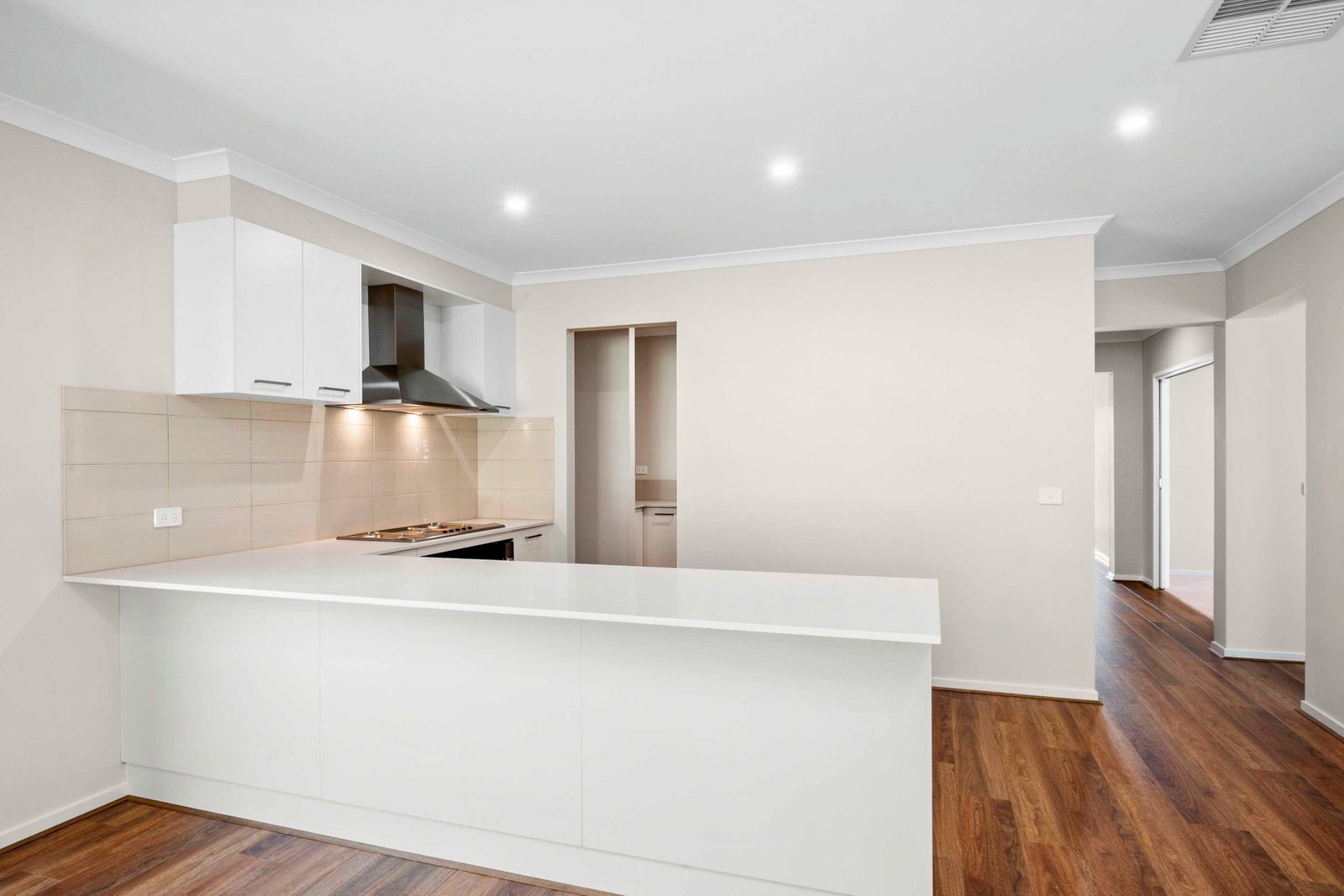 Gallery: 33 Limetree Way