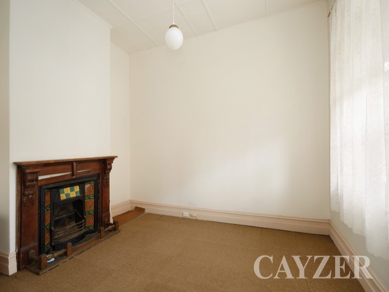 Gallery: 33 Little O'Grady Street