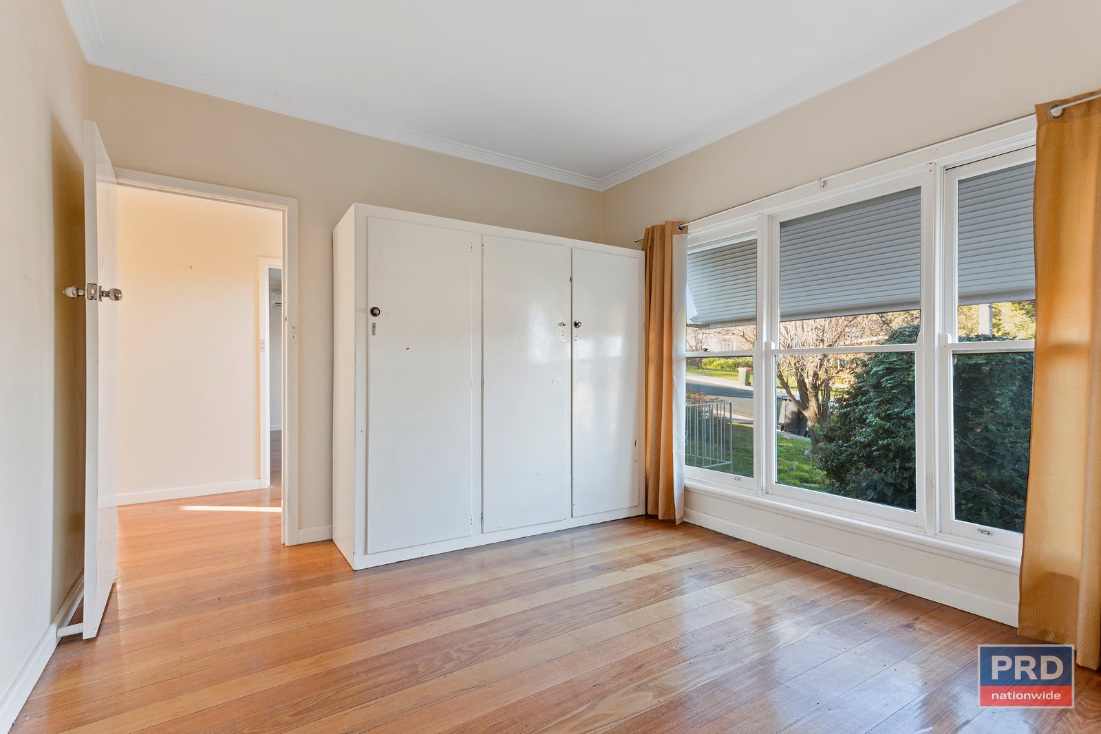 33 Mafeking Street South KENNINGTON 8