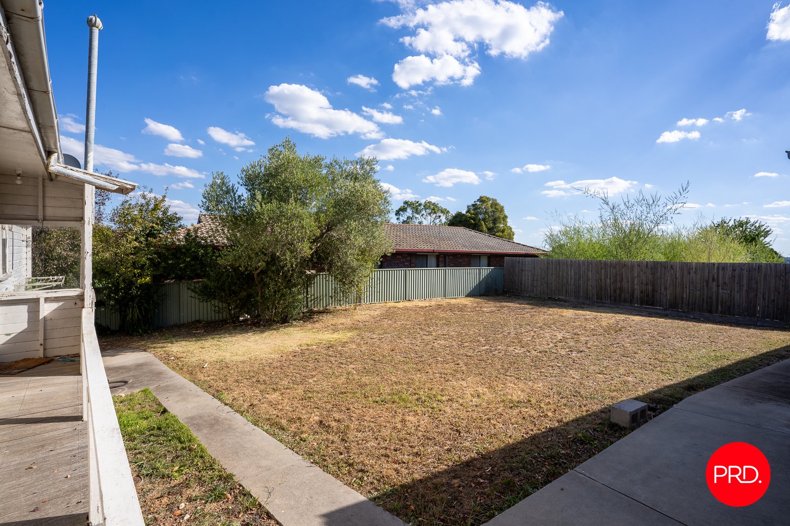 33 Mafeking Street South KENNINGTON 13
