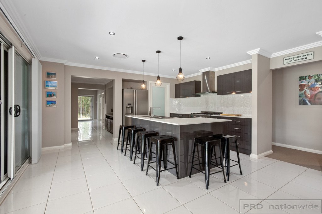 33 Magnetic Drive ASHTONFIELD 9