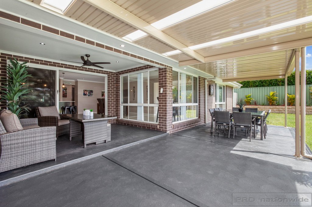33 Magnetic Drive ASHTONFIELD 16