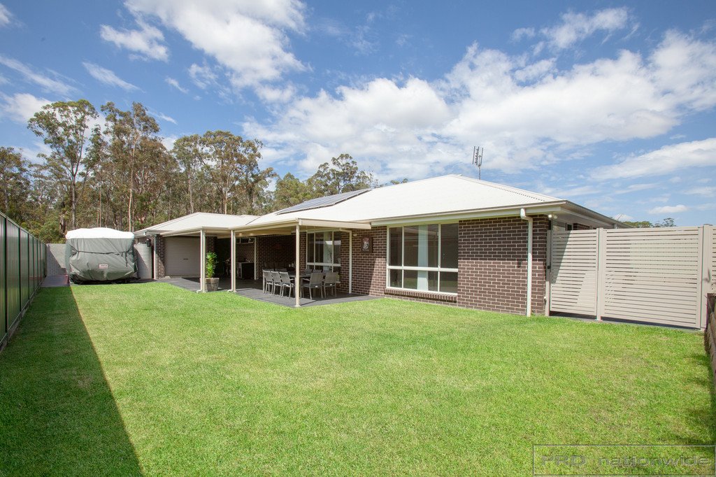33 Magnetic Drive ASHTONFIELD 18