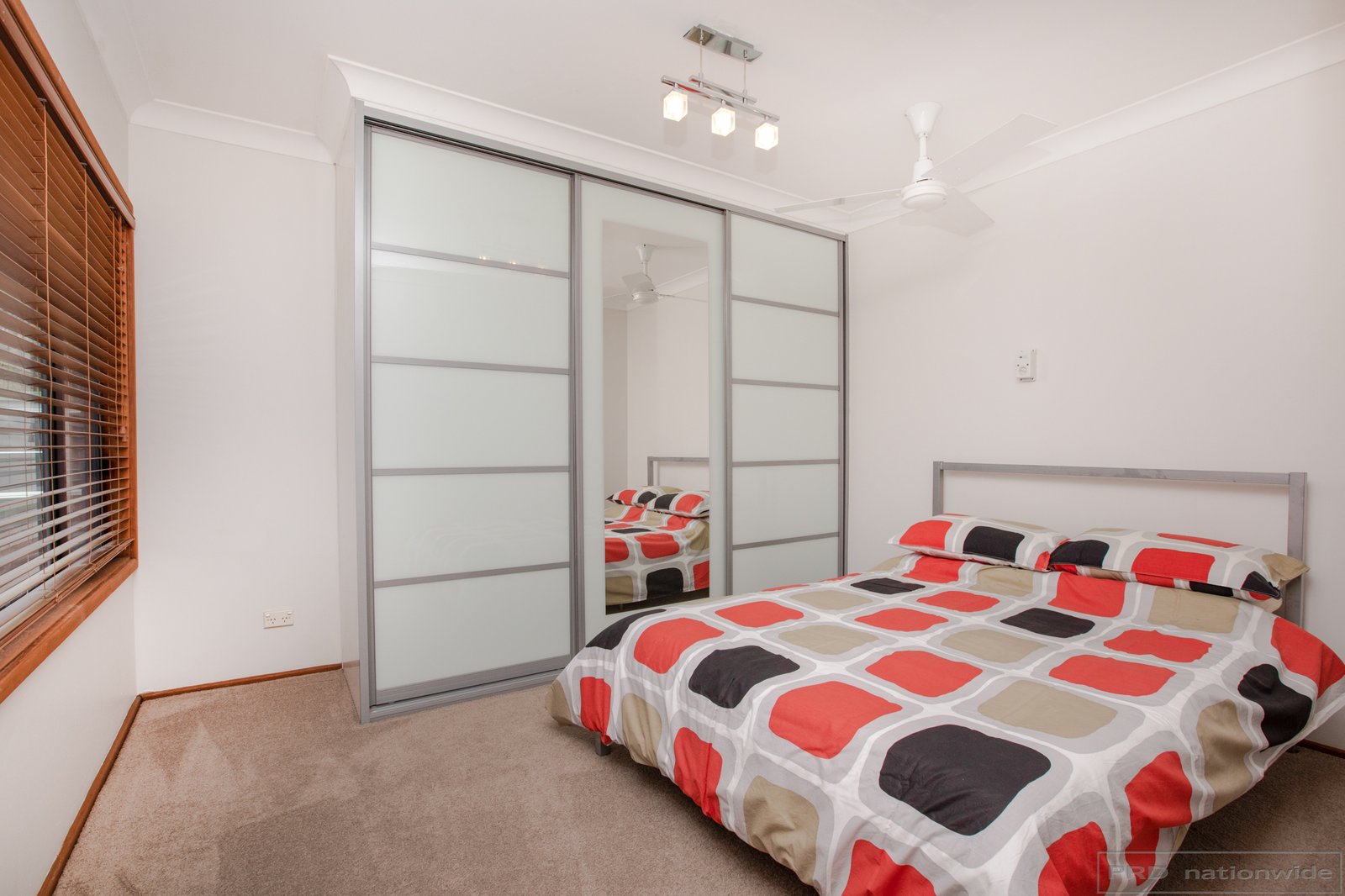 33 Maher Avenue EAST MAITLAND 9