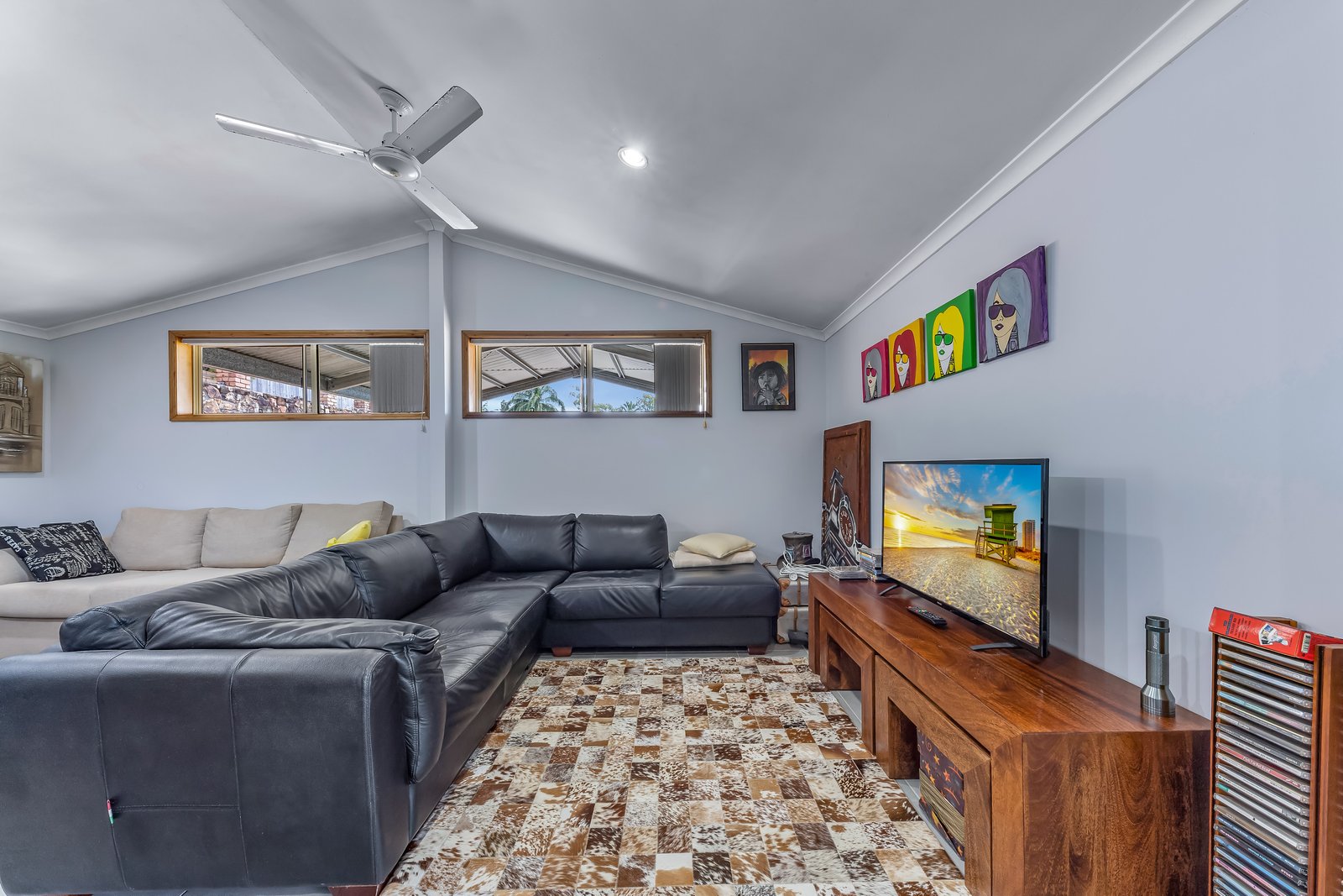 33 Manooka Drive CANNONVALE 1