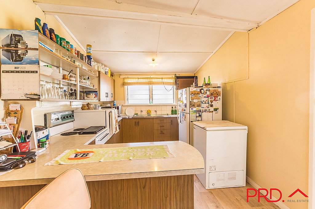 33 Margaret Street TAMWORTH 3