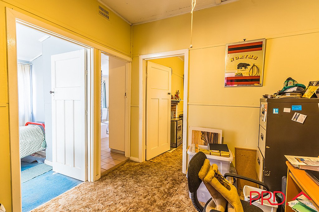 33 Margaret Street TAMWORTH 5
