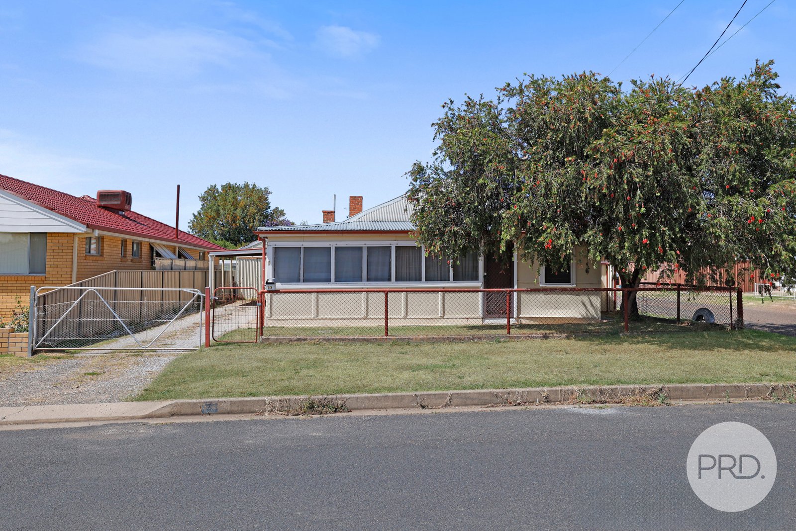 33 Margaret Street TAMWORTH NSW 2340